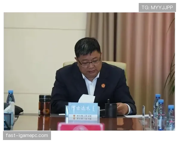 比赛暂停规则解析:裁判中断比赛的判罚标准与执行流程 比赛暂停规则解析:裁判中断比赛的判罚标准与执行流程
